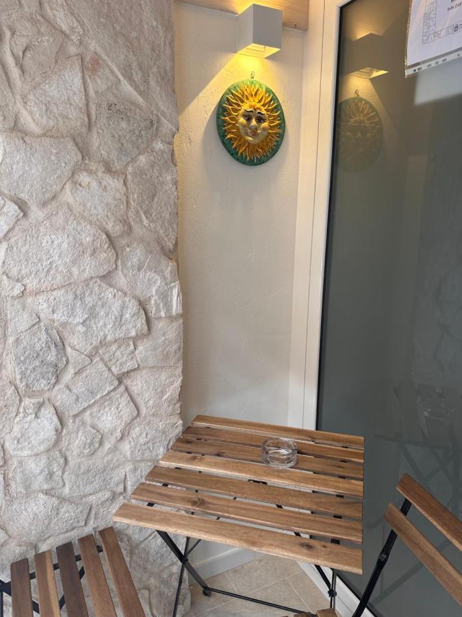 L'Antica Dimora In Centro Villa Bari Exterior photo